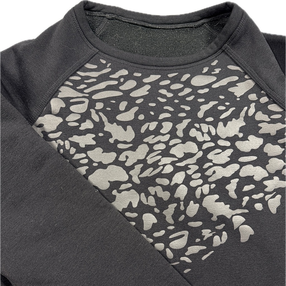 Vintage Lululemon Women’s Black Sweatshirt Sz Small – Rare Abstract Animal Print
